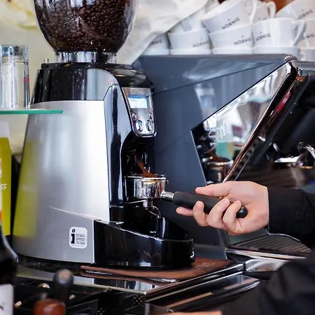 Ξενοδοχείο Parkhotel 3*