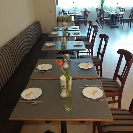 Parkhotel Hotel 3*